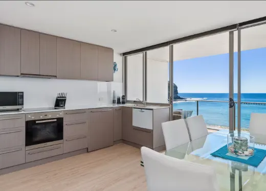 Seabreeze Retreat, travel · accommodation