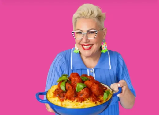 Steph de Sousa, ecommerce · food creator